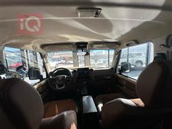 تويوتا لاند كروزر 76